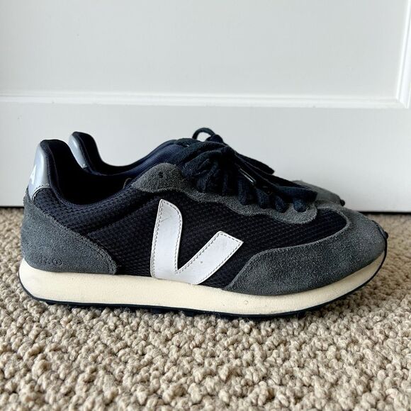 Veja Rio Branco Sneakers - Picture 3 of 8